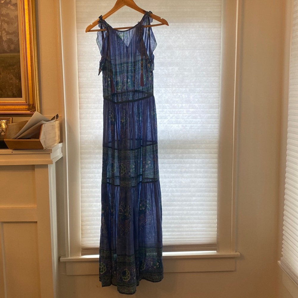 Bell maxi dress